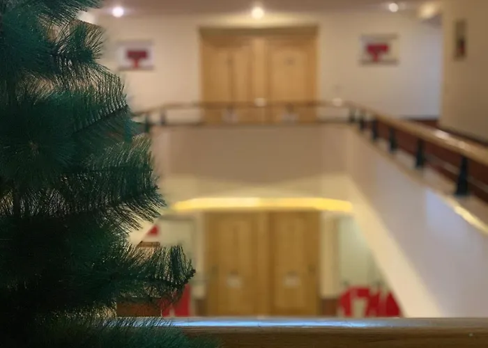 Sabica Nevada Plaza *