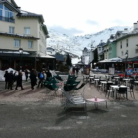 Sabica Nevada Plaza * Sierra Nevada