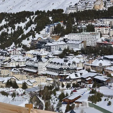 Sabica Nevada Plaza *